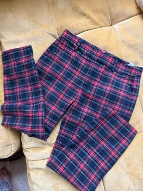Zara Lowrise Navy and Red Plaid Ankle-Cropped Chinos